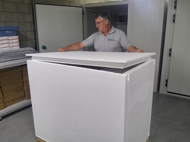 Temax geïsoleerde thermische palletbox en palletshipper voor luchtvracht farmaceutica en voeding koel vers diepvries