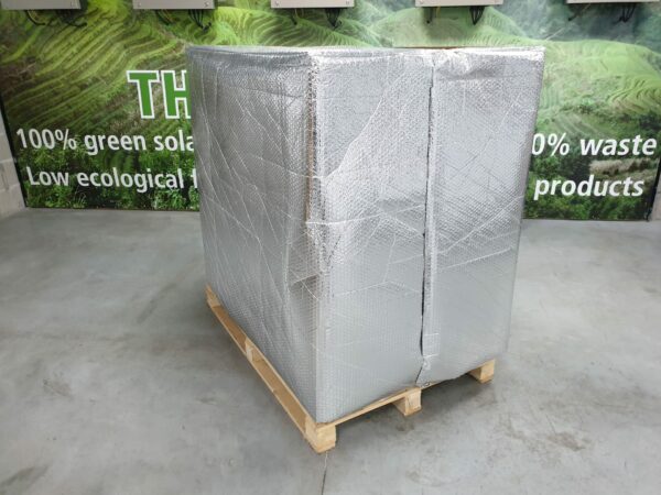 Pallet cover protection against high temperatures