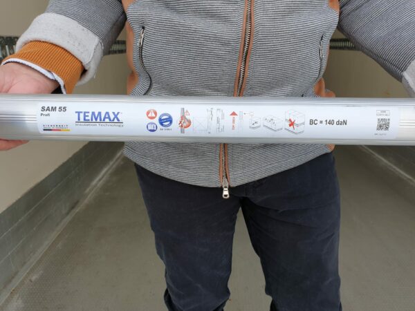 temax krautz cargo bar Verwendung beim Aufstellen von Trennwänden Coolflex-V und Coolflex-H